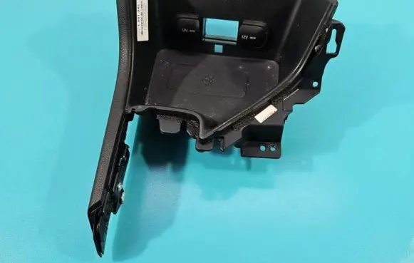 KIA Sportage 12 V Socket (front) 84680-F1110WK IMPRK1401345