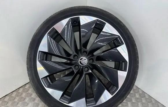 Skoda Enyaq iV R21 alloy rim 5LA601025P