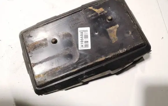 Honda Accord Battery box tray cover/lid 31521sfe00 31521-sfe-00
