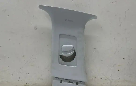 Opel Grandland X (B) pillar trim (top) YP00030577