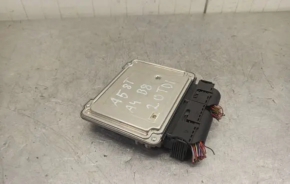 Audi A5 8T 8F Engine control unit/module 03L906018JG 03406779