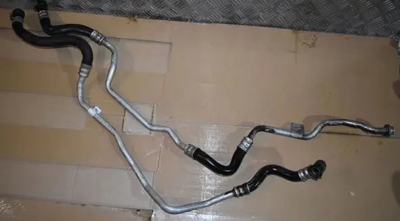 BMW 7 G11 G12 Turbo turbocharger oiling pipe/hose