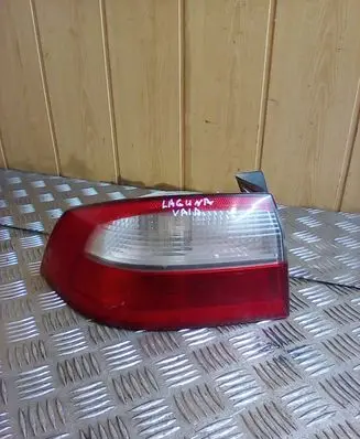 Renault Laguna II Rear/tail lights 8200002473