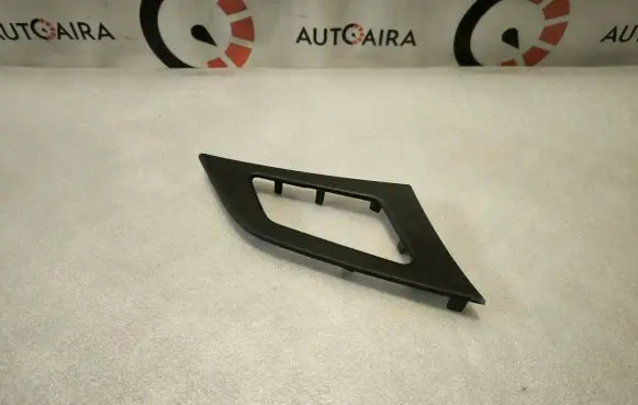 Jaguar XE Other front door trim element GX7322643ABW