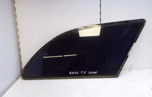 Mercedes-Benz C W202 Rear side window
