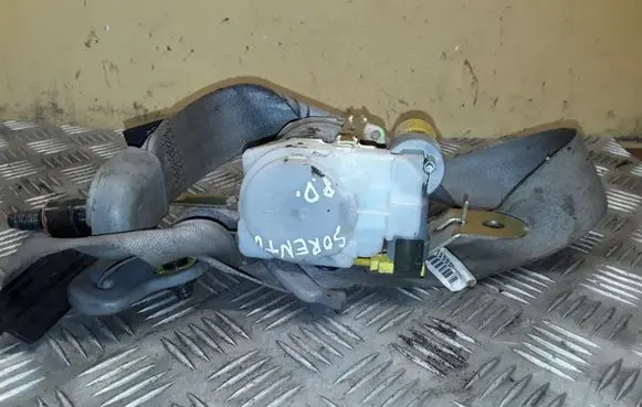 KIA Sorento Front seatbelt 0432022