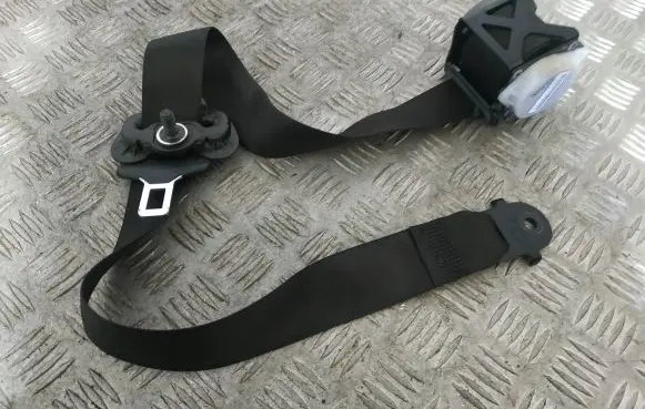 BMW X5 E70 Front seatbelt 30577122 S2716104209K