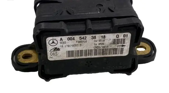 Mercedes-Benz S W221 ESP acceleration yaw rate sensor A0045423918 10170103823 DT77F19E4Z