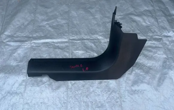 Alfa Romeo Tonale Foot area side trim 