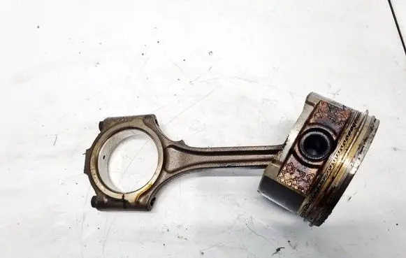 Dodge Grand Caravan Piston with connecting rod 