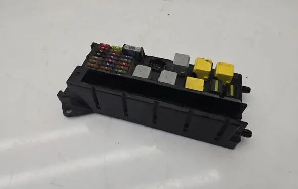 Volkswagen Crafter Fuse box set 0035420219 501R11F00 ZGS001Q001