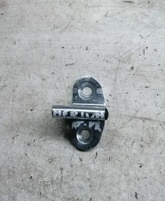 Opel Meriva B Front door lock loop/hook striker 140413