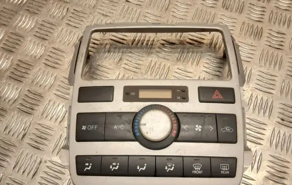Toyota Avensis Verso Climate control unit 5590044250