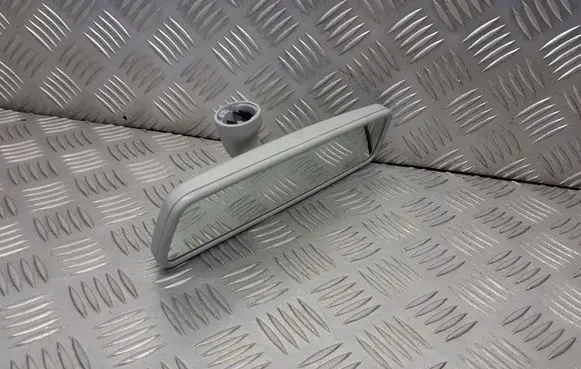 Skoda Octavia Mk2 (1Z) Rearview mirror trim E9014022