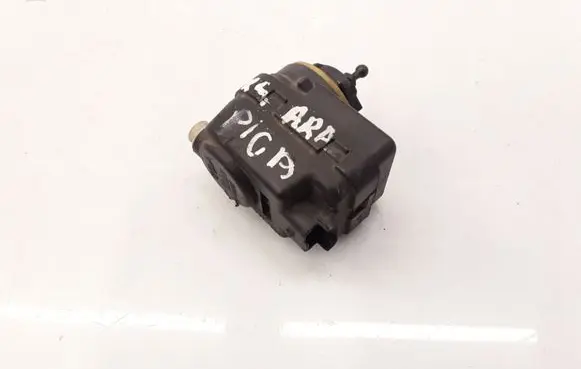 Citroen Xsara Picasso Headlight level adjustment motor 