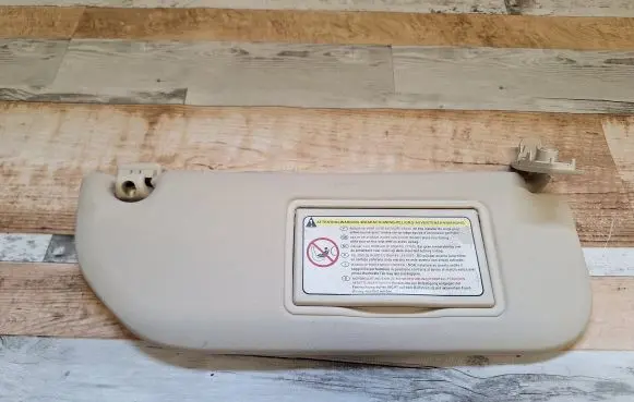 Citroen C4 I Sun visor