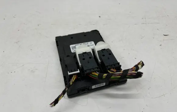 Audi A4 S4 B9 Comfort/convenience module 8W0907063 8W0907063AF