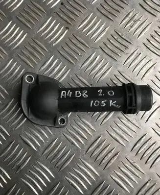 Thermostat/thermostat housing