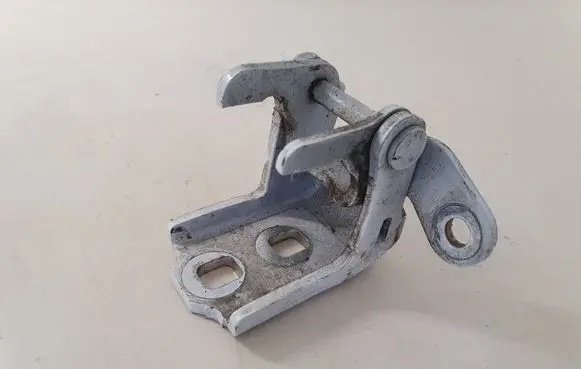 Opel Insignia A Rear door lower hinge