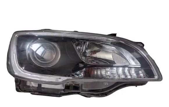 Subaru Legacy Headlight/headlamp 84001AL040