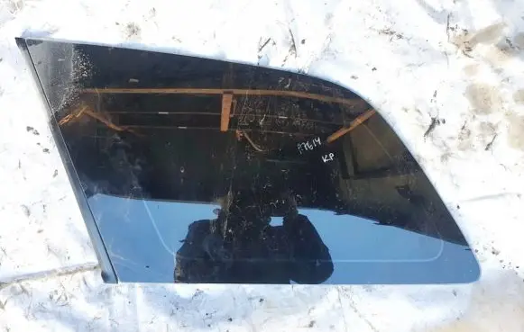 Mazda 6 Rear side window