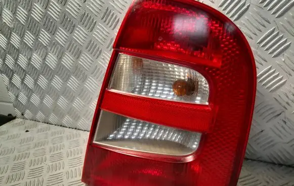 Skoda Fabia Mk1 (6Y) Rear/tail lights