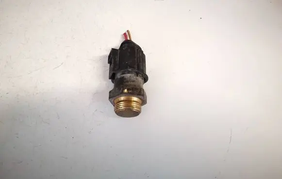 Coolant temperature sensor