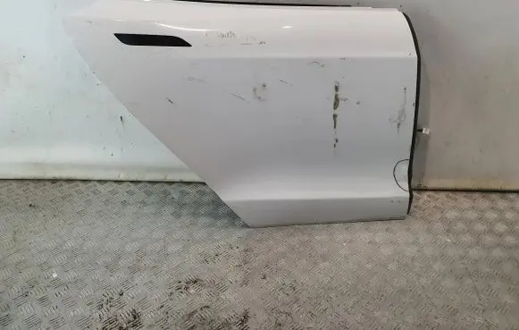 Tesla Model S Rear door