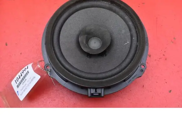 Ford Focus Subwoofer speaker 8A6T-18808-CC