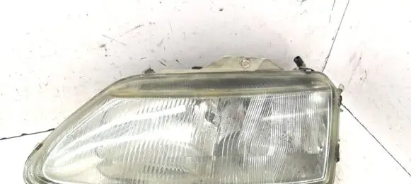 Renault Espace III Headlight/headlamp 7700820118