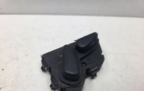 Mercedes-Benz E W211 Seat control switch A2108213851 2108213851