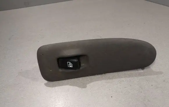 Opel Sintra Electric window control switch 10252903 10401733