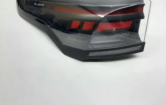 Volkswagen Tiguan Rear/tail lights 571945207A
