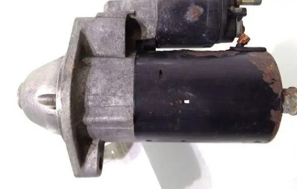 Audi A4 S4 B5 8D Starter motor 053911023