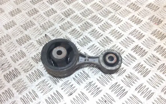 Honda Civic Engine mount bracket 16004880J