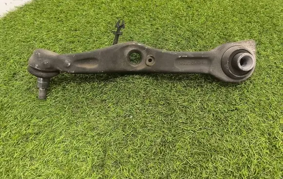 Mercedes-Benz S AMG W221 Front control arm 22139