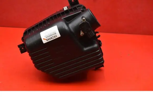 Suzuki Grand Vitara II Air filter box 78K-A01