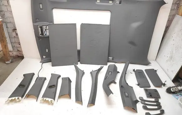 BMW X3 E83 Headlining set 360617BG