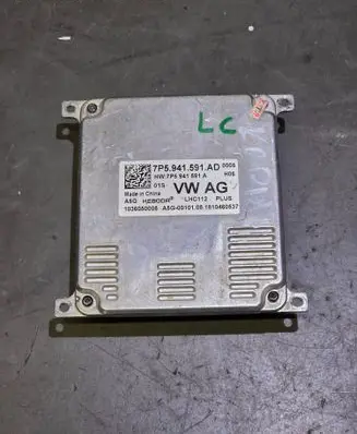 Volkswagen Touareg II Headlight ballast module Xenon 7P5941591AD 1036050008 7P5941591A