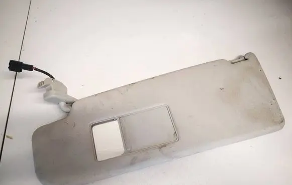 Volkswagen Polo IV 9N3 Sun visor