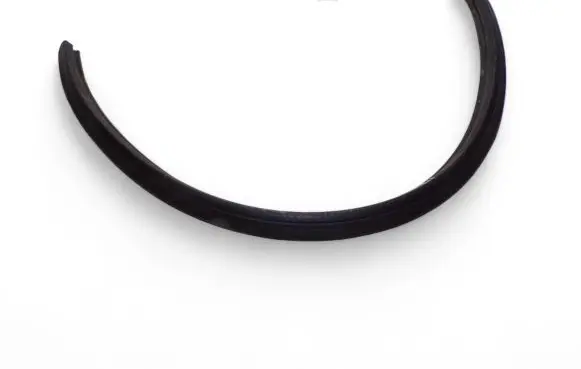 Skoda Fabia Mk2 (5J) Engine compartment rubber 