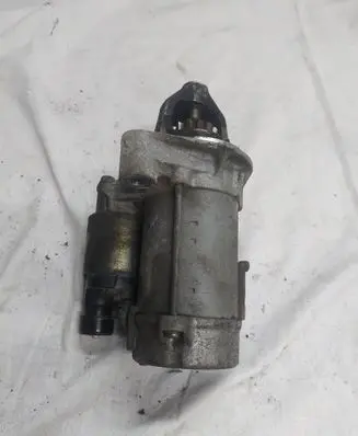 Honda CR-V Starter motor 4380000070