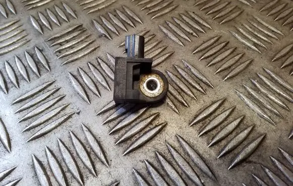 KIA Sorento Airbag deployment crash/impact sensor 959302P000
