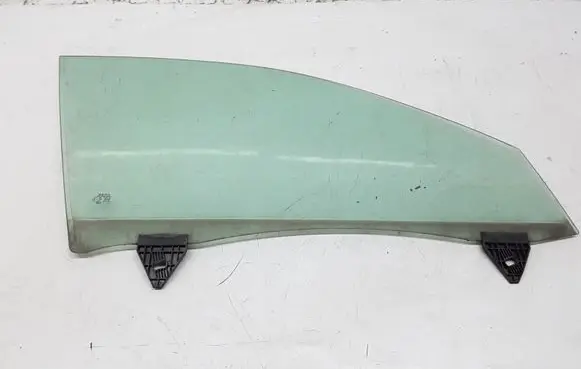 Seat Exeo (3R) Front door window glass four-door 43R001025