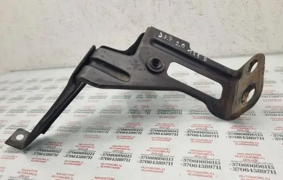 Audi A6 S6 C6 4F Intercooler pipe mounting bracket 03G131529B