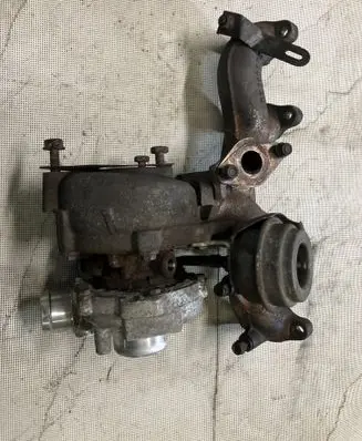 Audi A6 S6 C5 4B Turbo 028145702H