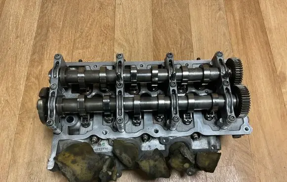 Volkswagen Touareg II Engine head 0593AP