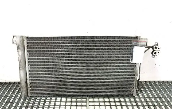Volkswagen Transporter - Caravelle T5 Coolant radiator