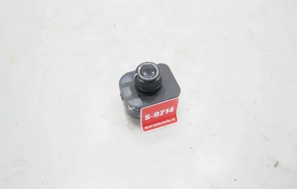Audi A5 8T 8F Wing mirror switch 8K0959565B 4608 PBTPGF20BG1
