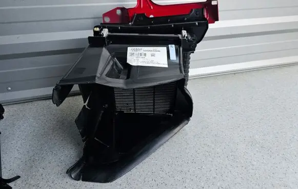 Alfa Romeo Stelvio Optional radiator 